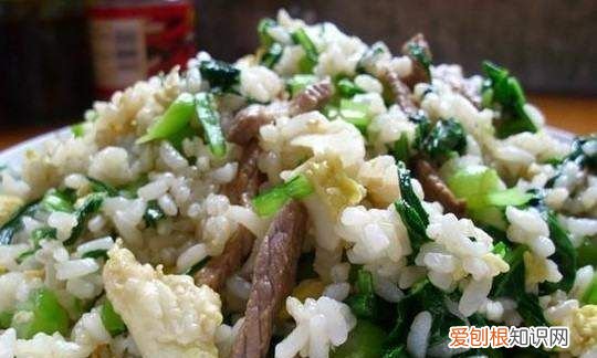 肉丝蛋炒饭怎么做，青椒肉丝蛋炒饭的做法