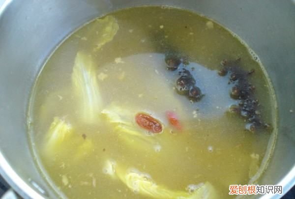 海参炖鸡的做法，海参可以炖鸡吃吗