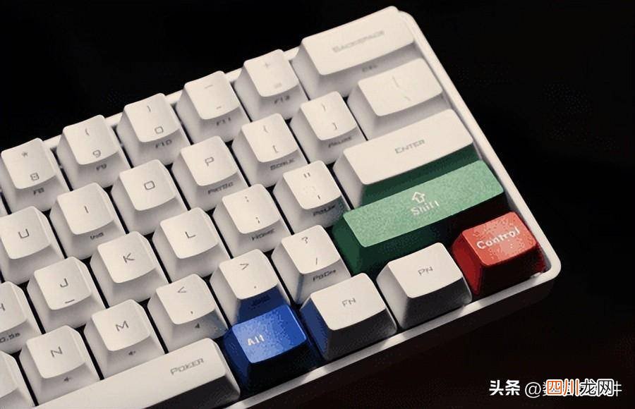 电脑启动时黑屏的原因 电脑黑屏按什么键恢复