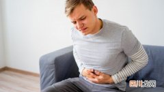 秃顶的人寿命更短吗？盘点秃头的四大中药治疗