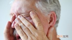 “电脑男”更容易脱发吗？男人如何推迟秃顶来临