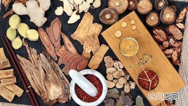 虾青素白天用还是晚上用？虾青素的功效与作用有哪些？
