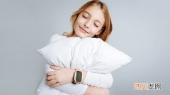乳房过小怎么办?按摩哪些穴位可以达到丰胸的效果？