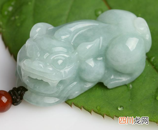 翡翠貔貅吊坠价格一般是多少 佩戴翡翠玉貔貅有什么寓意