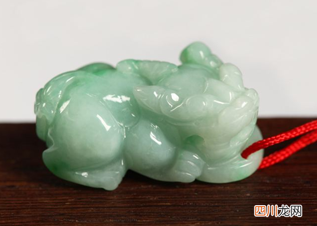 翡翠貔貅吊坠值不值钱 翡翠貔貅最新参考价格是多少