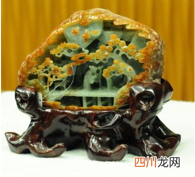 翡翠摆件选购技巧及保养知识 翡翠摆件值钱吗