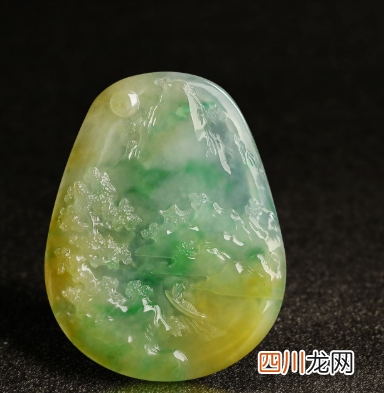 翡翠三彩 一般三彩翡翠多少钱