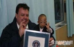 出生时仅1斤重 中国第一袖珍人，何平平身高74.61cm