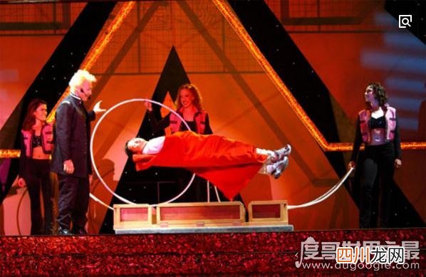 国人的骄傲 世界十大顶级魔术师排行榜，刘谦光荣上榜
