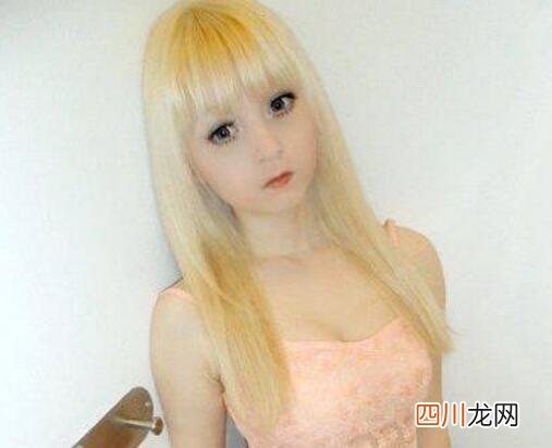 被封全球宅男女神 英国15岁白化病萝莉，维纳斯·巴勒莫