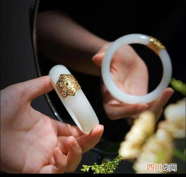 选玉手镯该从哪几个方面选 玉手镯应该怎么选
