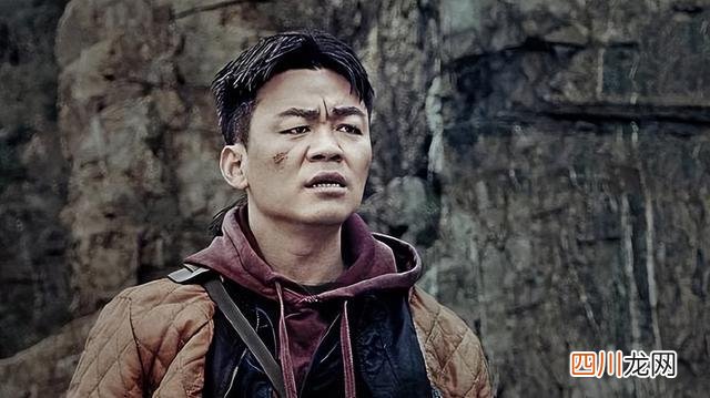 王宝强导演电影《八角笼中》票房破10亿  八角笼中票房