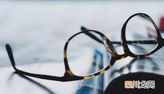 什么是假性近视？假性近视有哪些症状？