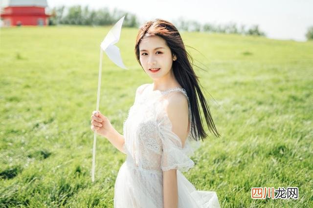 女人说emo是什么意思 EMO是什么意思网络用语