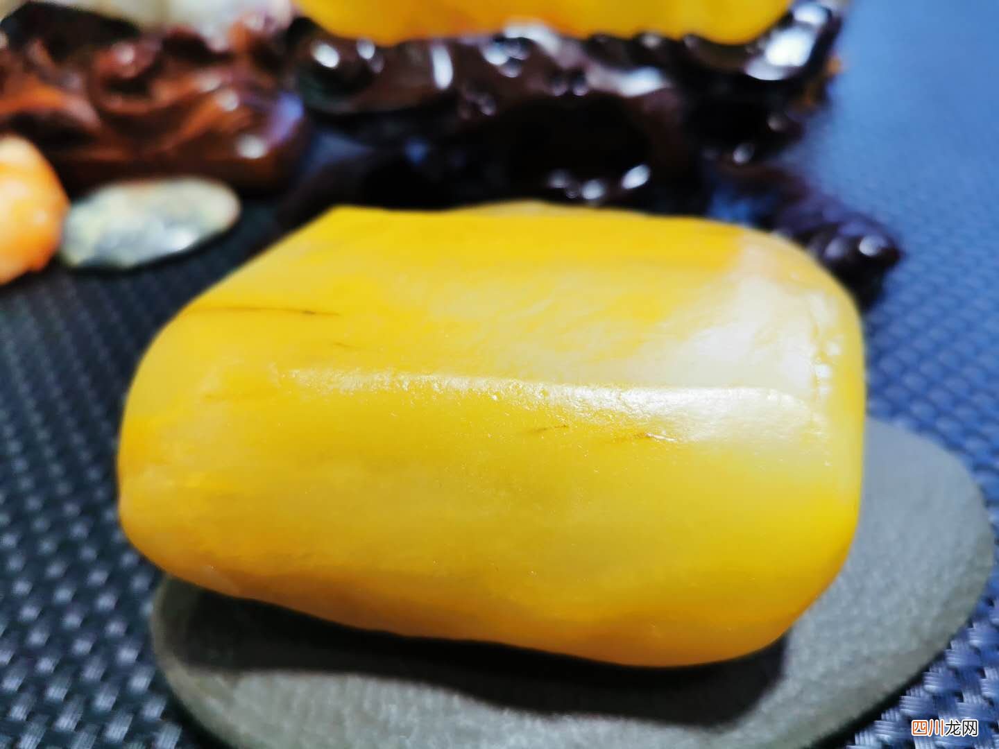 有没有收藏价值，什么样的值得收藏 金丝玉是什么玉值钱吗