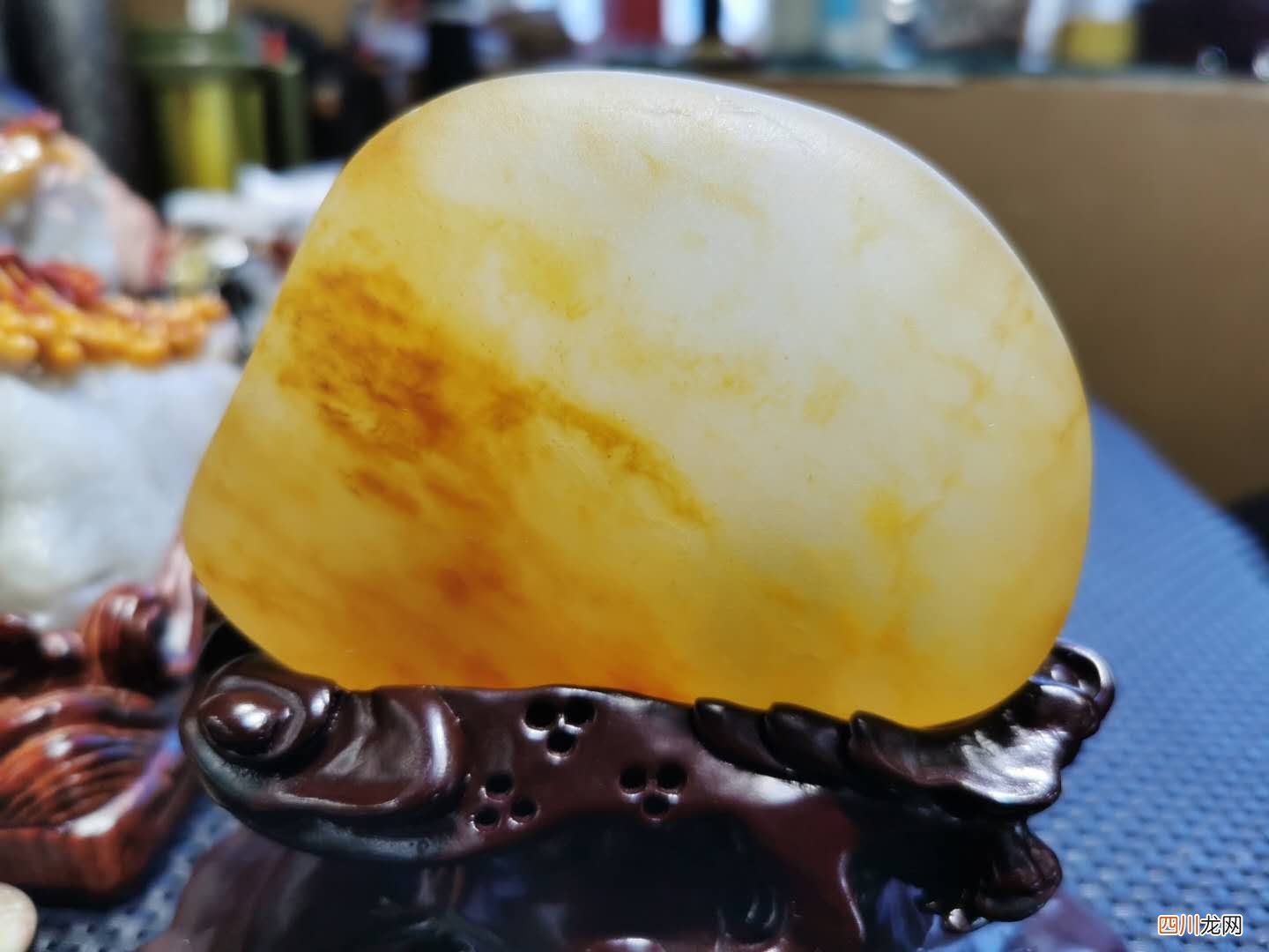 有没有收藏价值，什么样的值得收藏 金丝玉是什么玉值钱吗
