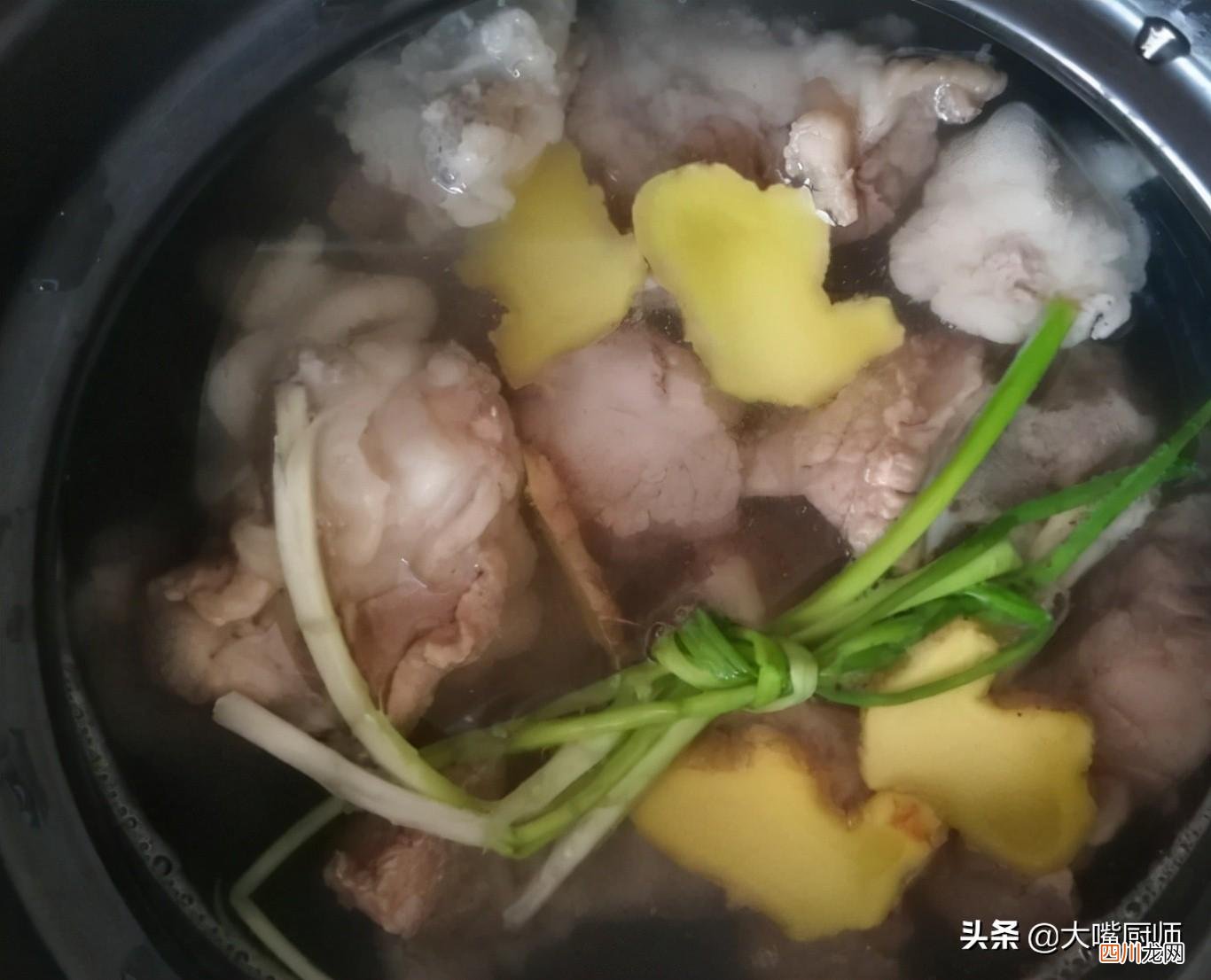 排骨汤如何炖最好喝 排骨汤怎么炖最好喝