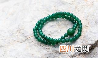 翡翠的原石是什么 翡翠原石