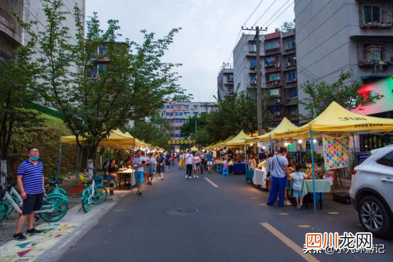 带家人逛吃成都玉林zui“FUN”夜市 广西小九生活记