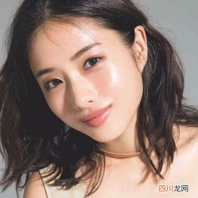 打造夏日零压力裸妆 日系女生裸妆图片COS