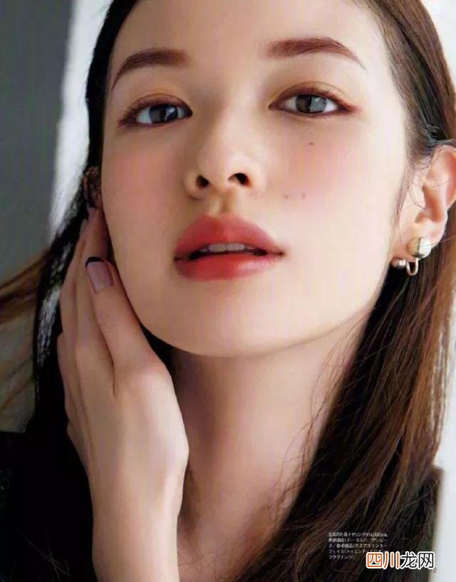 打造夏日零压力裸妆 日系女生裸妆图片COS